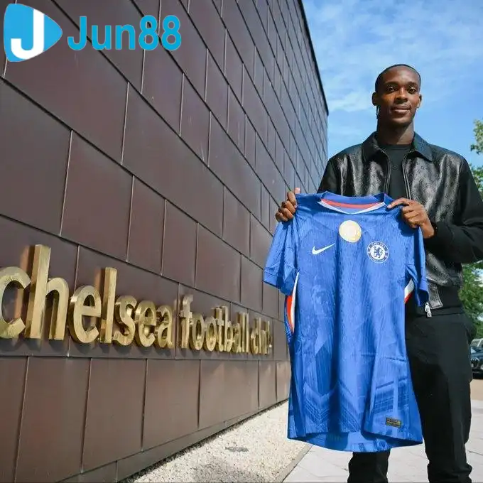 Chelsea đã đạt thỏa thuận chiêu mộ Emmanuel Emegha từ Strasbourg. Ảnh: X @ChelseaFC Chelsea đã đạt thỏa thuận chiêu mộ Emmanuel Emegha từ Strasbourg. Ảnh: X @ChelseaFC