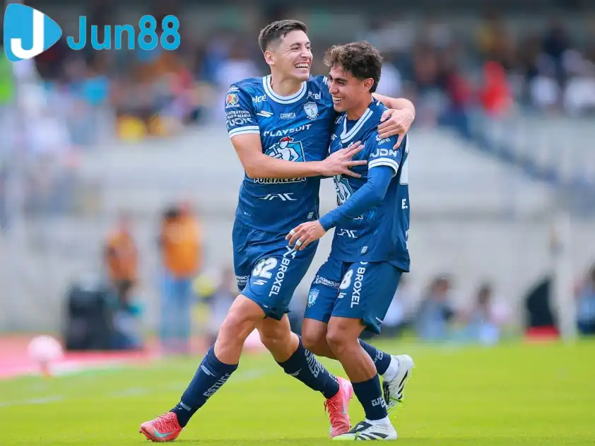 Pachuca và UNAM Pumas gặp nhau ở giải VĐQG Mexico (Ảnh: ESPN)